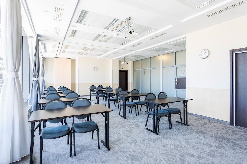 Qubus Hotel קילצה מראה חיצוני תמונה